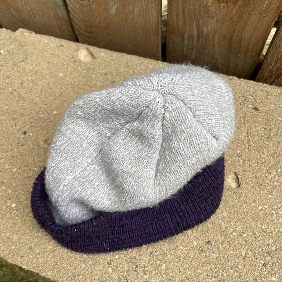 NFL VIKINGS Gray Purple Beanie Logo Unisex - Picture 5 of 7